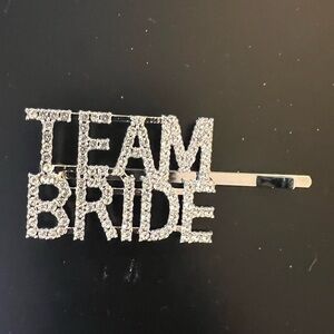 🆕✨ Team Bride Rhinestone Hair Clip – Bridal Party Accessory ✨